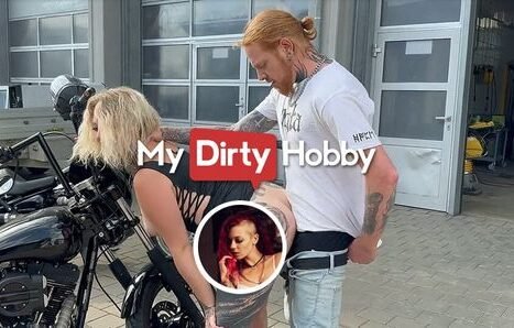 mydirtyhobby busty blonde swallows cum in public
